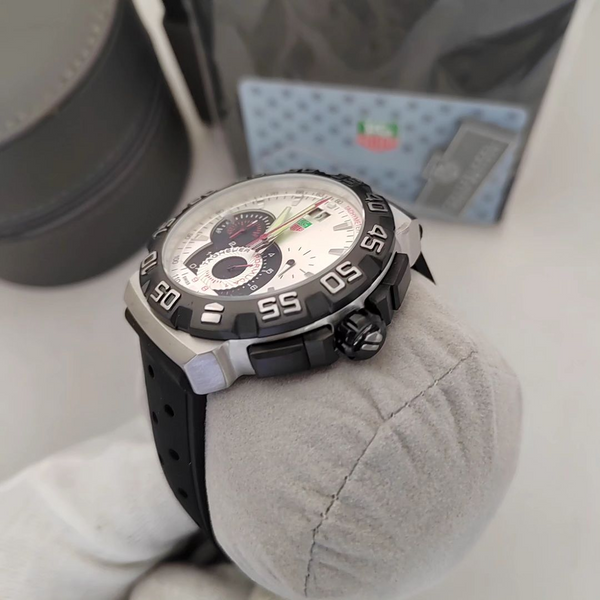 TAG HEUER F-1